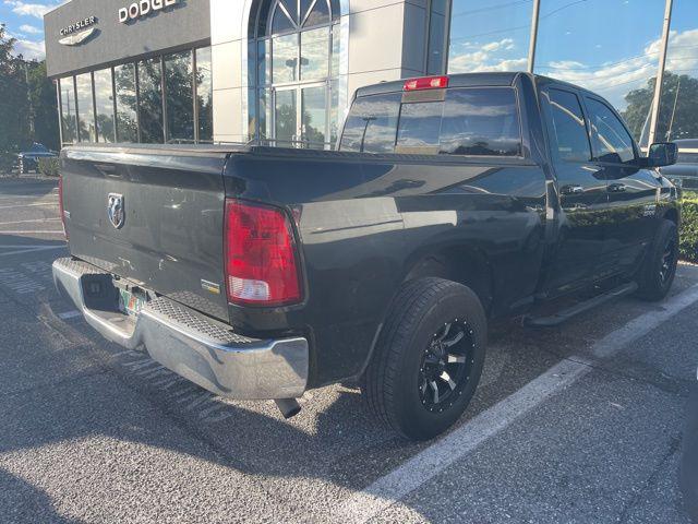 2017 RAM 1500 SLT Quad Cab 4x2 64 Box