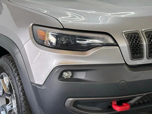 2019 Jeep Cherokee Trailhawk 4x4 2019 Jeep Cherokee Trailhawk 4x4