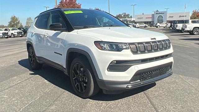 2022 Jeep Compass Altitude FWD 2022 Jeep Compass Altitude FWD