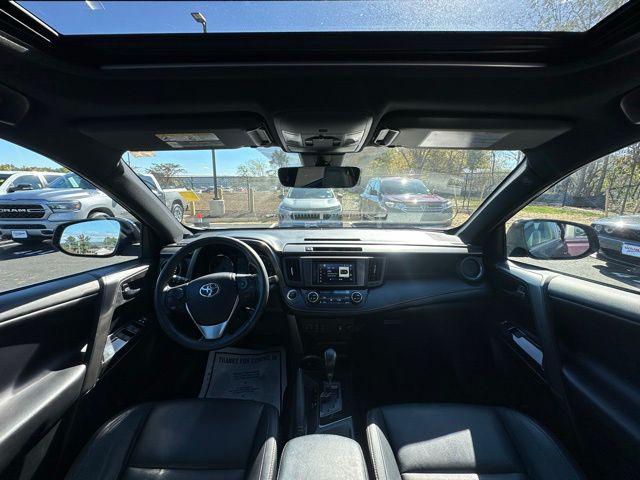 2018 Toyota RAV4 SE 2018 Toyota RAV4 SE