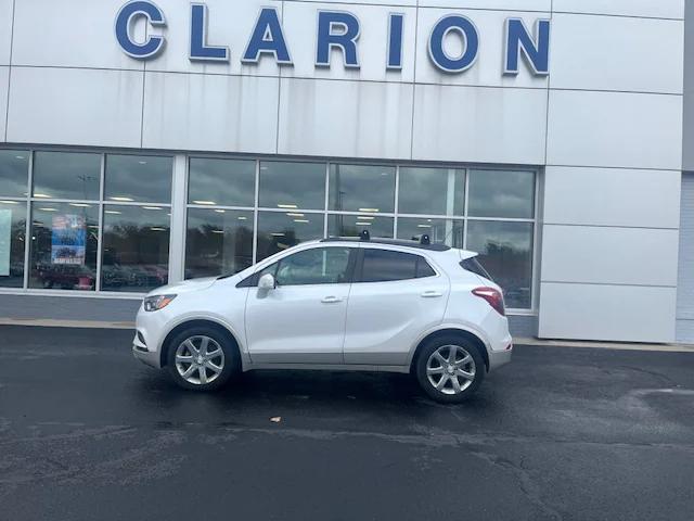 2018 Buick Encore Essence 2018 Buick Encore Essence