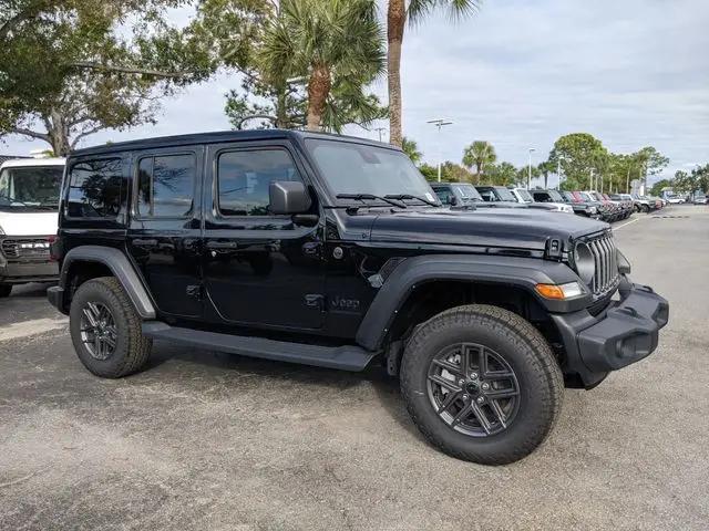 2025 Jeep Wrangler 4-Door Summit 4x4 for sale in Fort Myers, FL