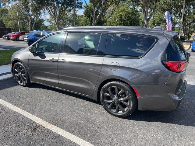 2020 Chrysler Pacifica Touring L Plus