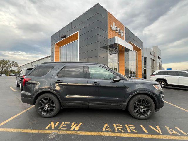 2017 Ford Explorer Sport 2017 Ford Explorer Sport