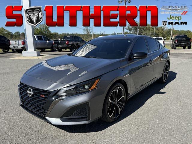 2024 Nissan Altima SR FWD