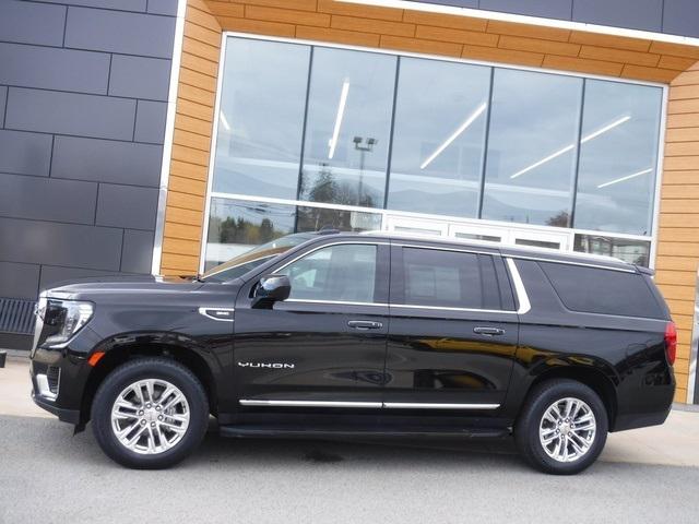 2024 GMC Yukon XL 4WD SLT