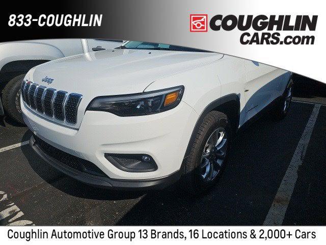 2022 Jeep Cherokee Latitude Lux 4x4 2022 Jeep Cherokee Latitude Lux 4x4
