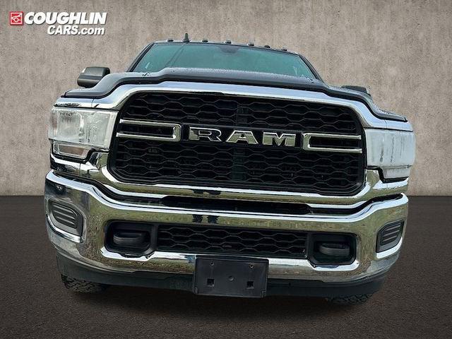 2022 RAM 2500 Tradesman Crew Cab 4x4 64 Box