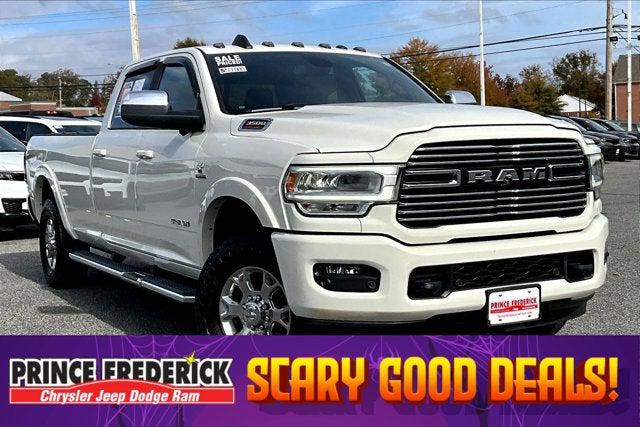 2020 RAM 3500 Laramie Crew Cab 4x4 8 Box 2020 RAM 3500 Laramie Crew Cab 4x4 8 Box