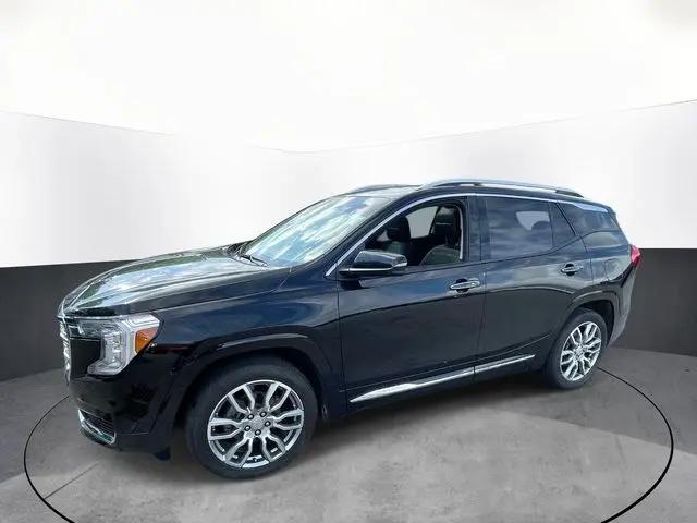 2023 GMC Terrain AWD Denali