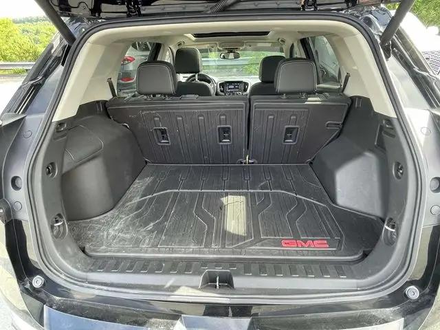 2023 GMC Terrain AWD Denali