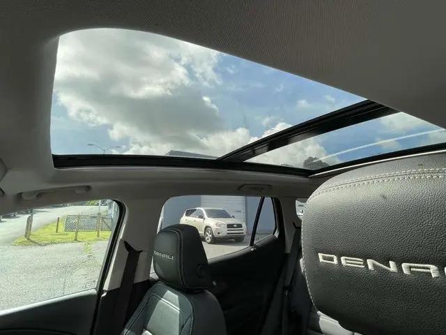 2023 GMC Terrain AWD Denali