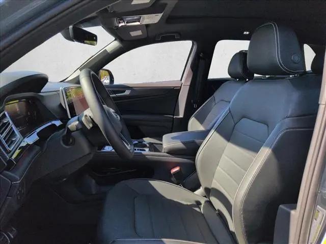 2026 Volkswagen Atlas Cross Sport SEL R-Line Black