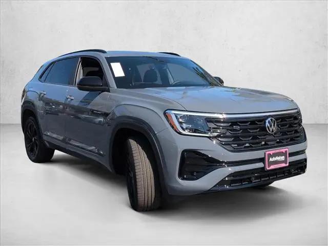 2026 Volkswagen Atlas Cross Sport SEL R-Line Black