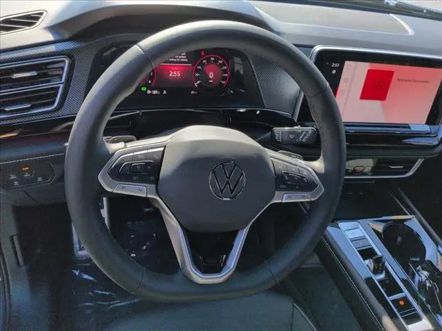 2026 Volkswagen Atlas Cross Sport SEL R-Line Black