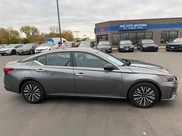 2024 Nissan Altima SV FWD