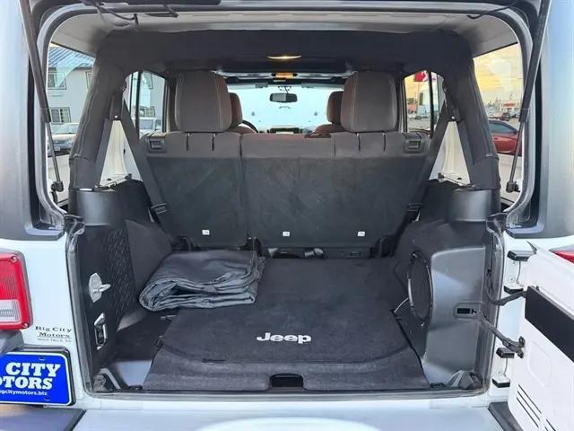 2014 Jeep Wrangler Unlimited Sahara
