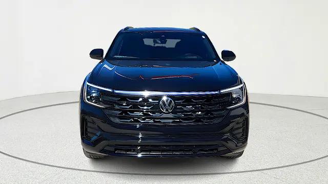 2026 Volkswagen Atlas Cross Sport SEL R-Line Black