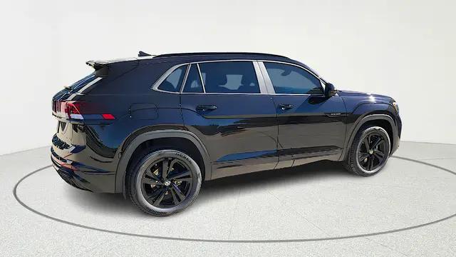 2026 Volkswagen Atlas Cross Sport SEL R-Line Black