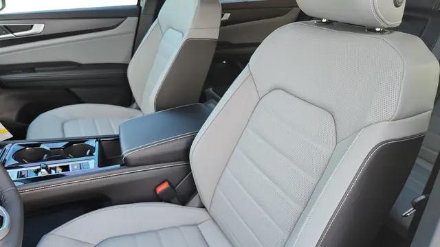 2026 Volkswagen Atlas Cross Sport SEL R-Line Black