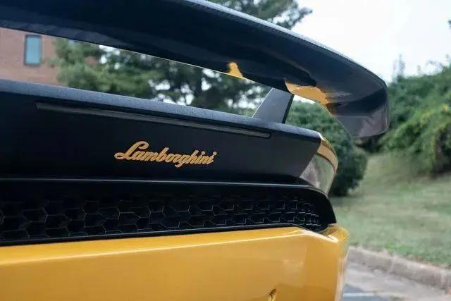 2015 Lamborghini Huracan LP610-4