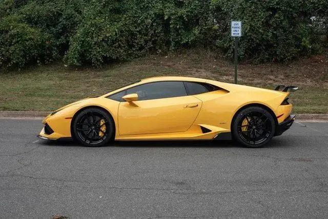 2015 Lamborghini Huracan LP610-4