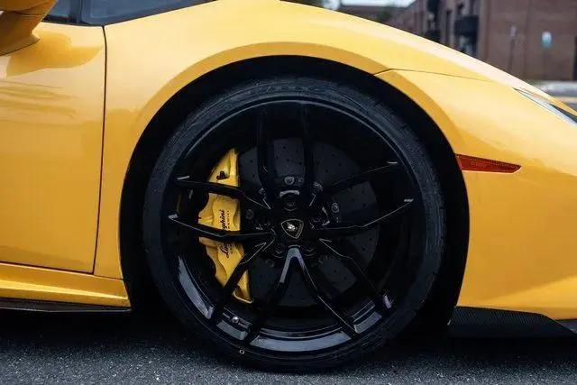 2015 Lamborghini Huracan LP610-4