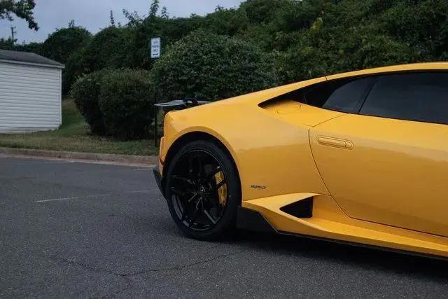 2015 Lamborghini Huracan LP610-4