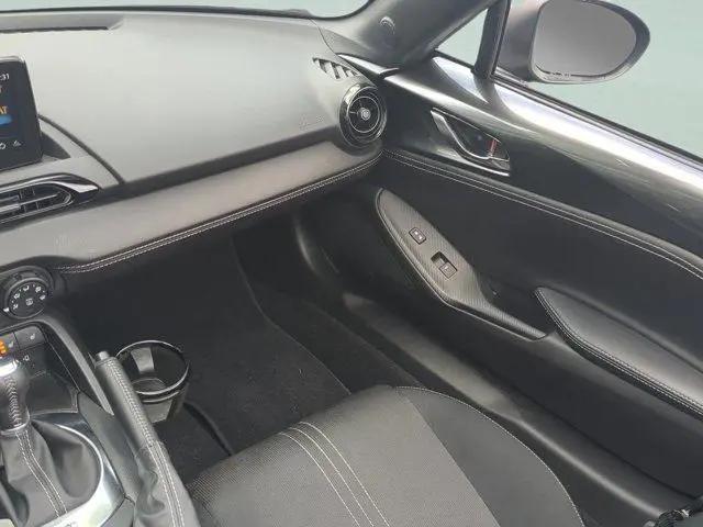 2021 Mazda MX-5 Club