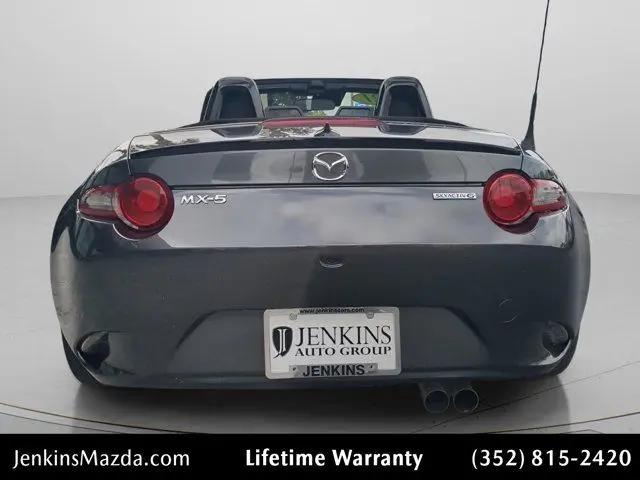 2021 Mazda MX-5 Club