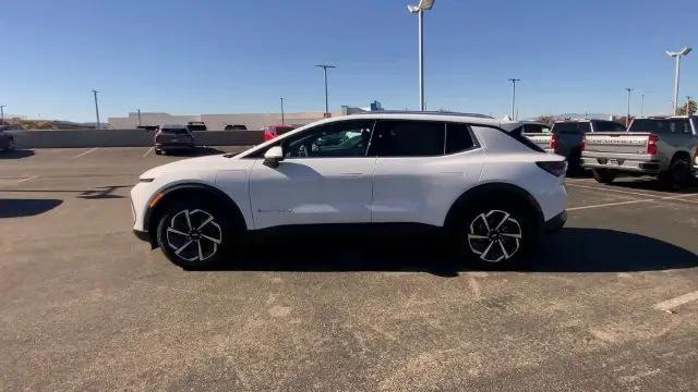 2026 Chevrolet Equinox LT 2