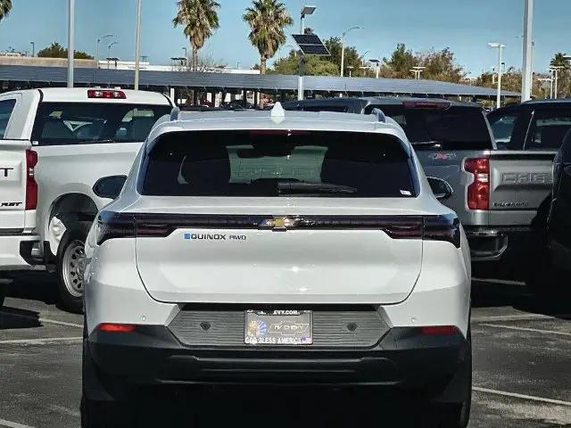 2026 Chevrolet Equinox LT 2