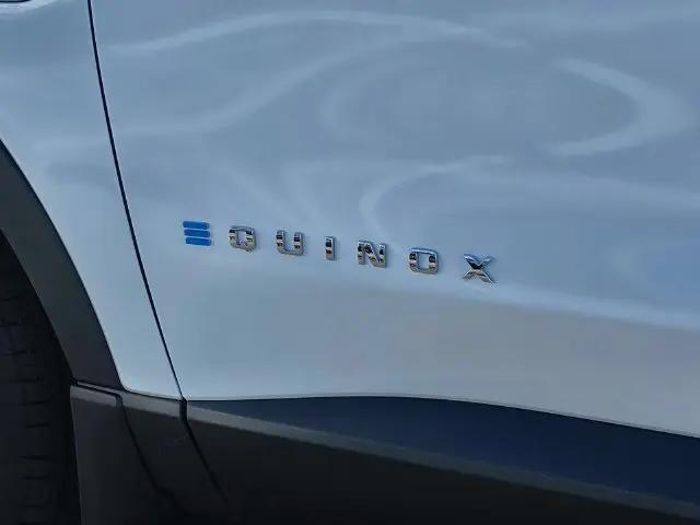2026 Chevrolet Equinox LT 2