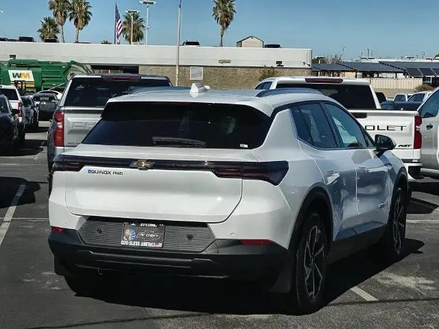 2026 Chevrolet Equinox LT 2