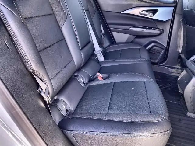 2026 Chevrolet Equinox LT 2
