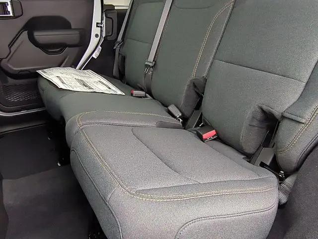 2025 Jeep Wrangler 4-Door Summit 4x4