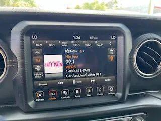 2022 Jeep Gladiator Sport