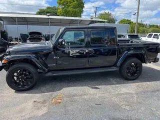 2022 Jeep Gladiator Sport