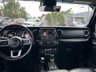2022 Jeep Gladiator Sport
