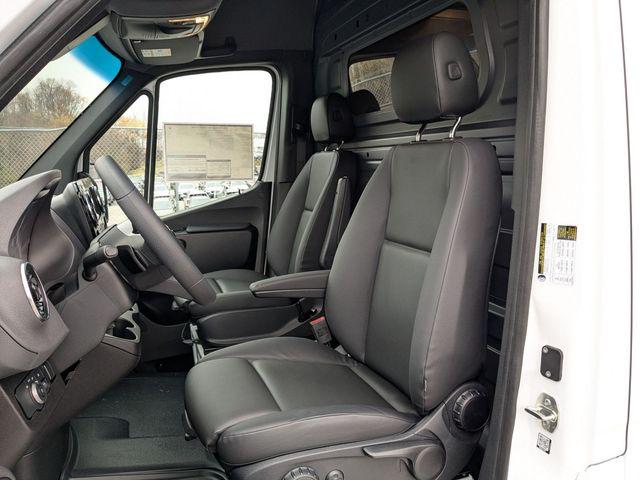 2026 Mercedes-Benz Sprinter Cargo Van High Roof 4-Cyl Diesel HO