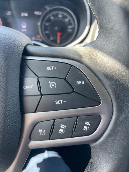 2019 Jeep Cherokee Limited FWD