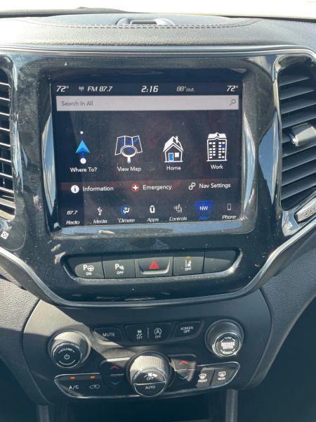 2019 Jeep Cherokee Limited FWD