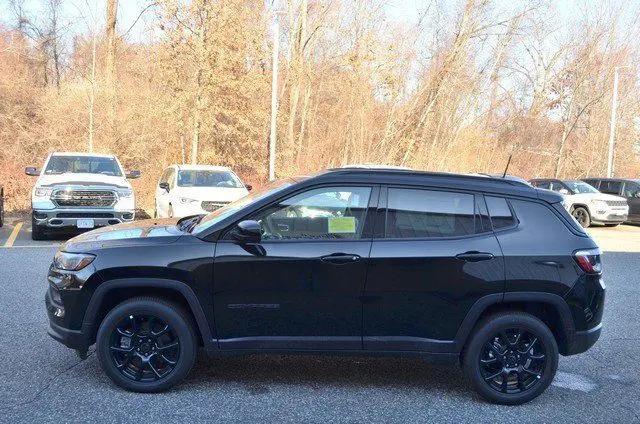 2026 Jeep Compass Latitude Altitude