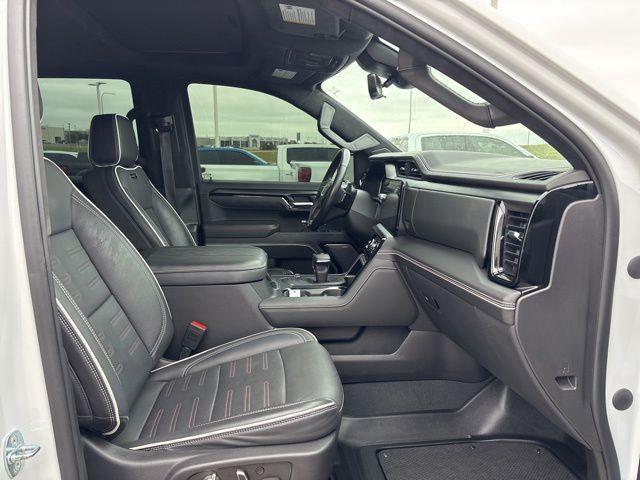 2023 GMC Sierra 1500 4WD Crew Cab Short Box AT4X