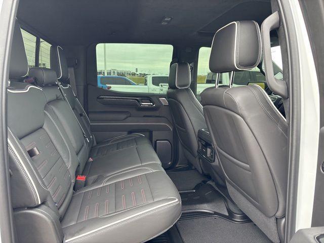 2023 GMC Sierra 1500 4WD Crew Cab Short Box AT4X