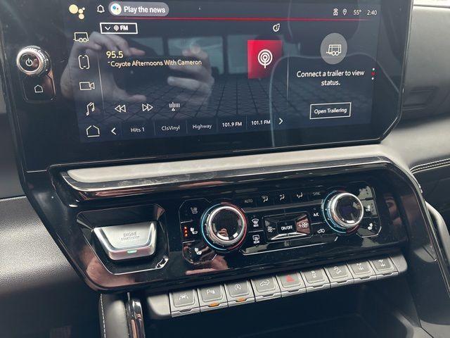 2023 GMC Sierra 1500 4WD Crew Cab Short Box AT4X
