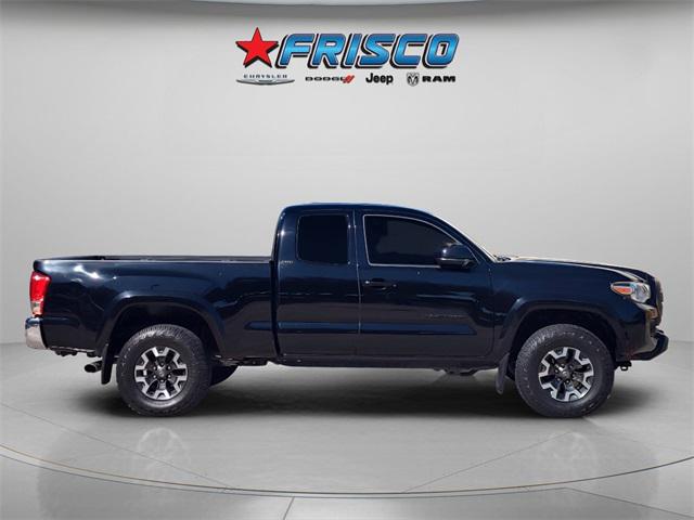 2017 Toyota Tacoma SR5 V6 2017 Toyota Tacoma SR5 V6