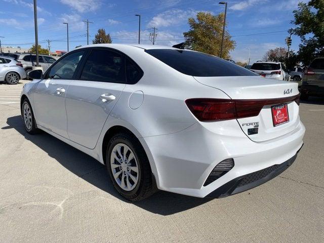 2022 Kia Forte FE 2022 Kia Forte FE