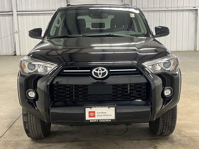 2021 Toyota 4Runner SR5 2021 Toyota 4Runner SR5
