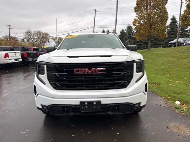 2022 GMC Sierra 1500 4WD Crew Cab Short Box Elevation